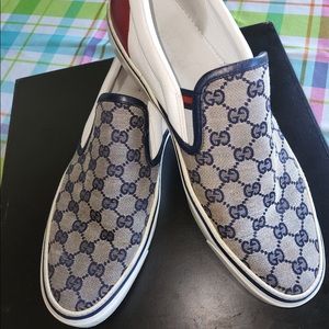 Gucci Mongram Slip-On Mens